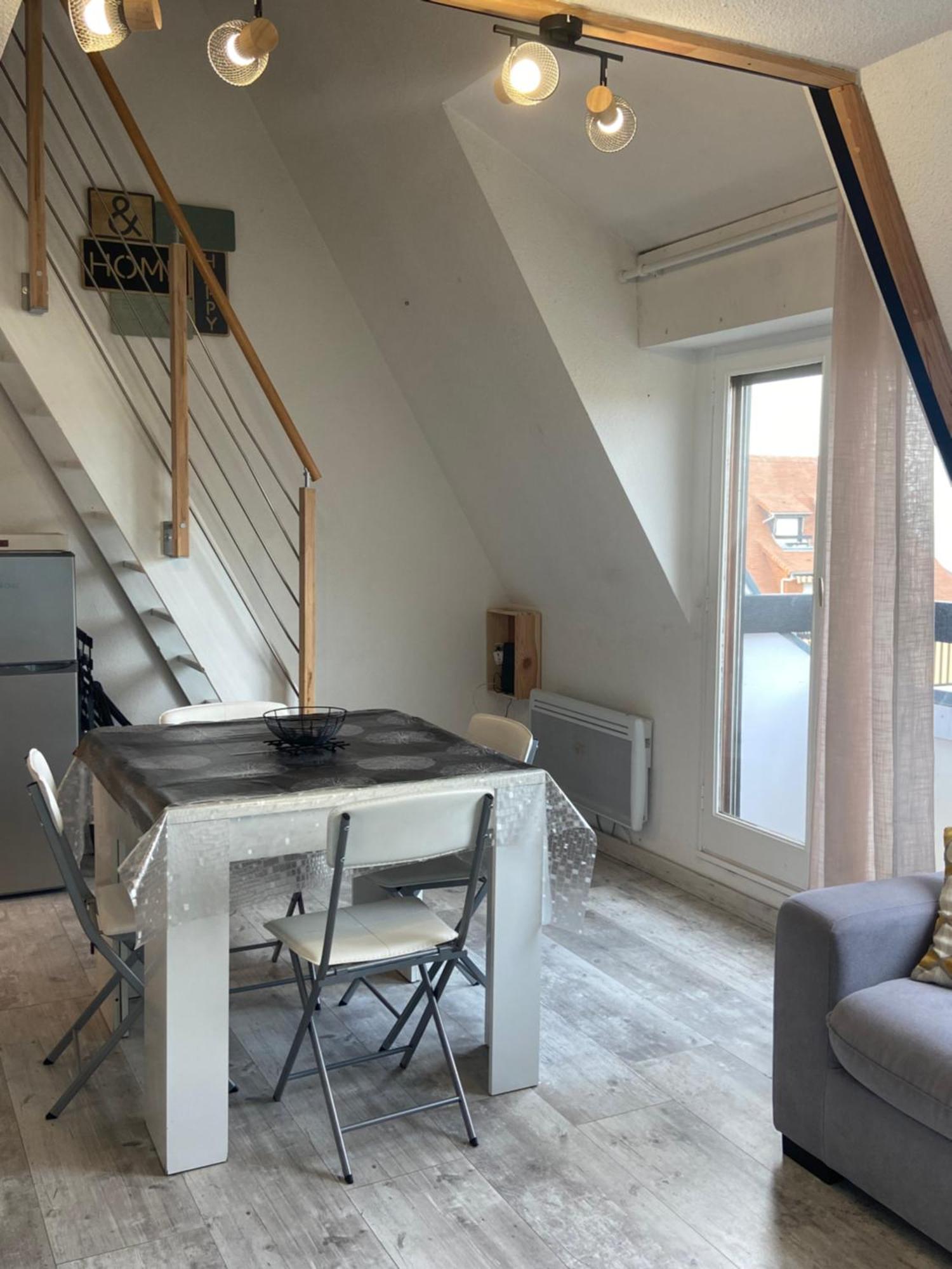Appartement Duplex à 150 mètres de la mer à Villers-sur-Mer Extérieur photo